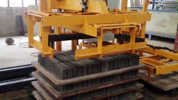 磚闆分離碼(ma)垛機 自動碼(ma)垛疊闆機